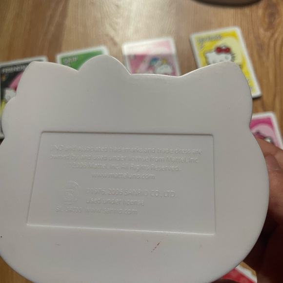 Hello Kitty Special Edition Uno Card Game 2006 - Picture 4 of 4